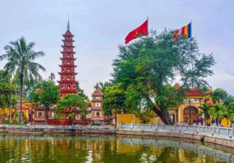 plus-belle-pagode-hanoi-vietnam-tran-quoc