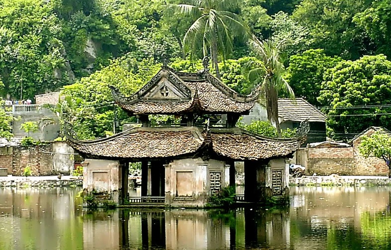 pagode-de-Thay-dans-environ-de-Hanoi