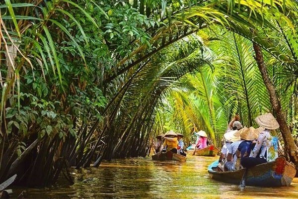 Balade en arroyos à Ben Tre au Vietnam