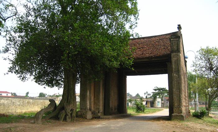 porte entree village vietnam