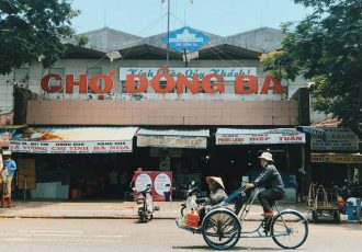 Le marché de Dong Ba Hue Vietnam