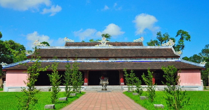 temple de Dai Hung Hue Vietnam