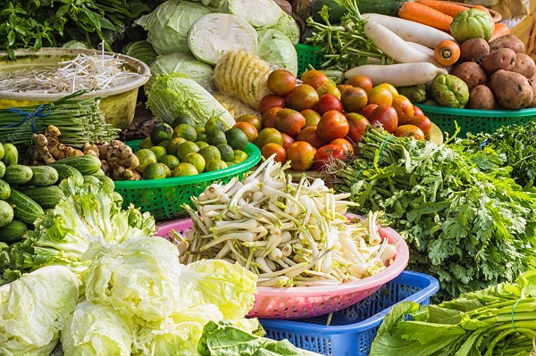 divers fruits légumes marché vietnamien