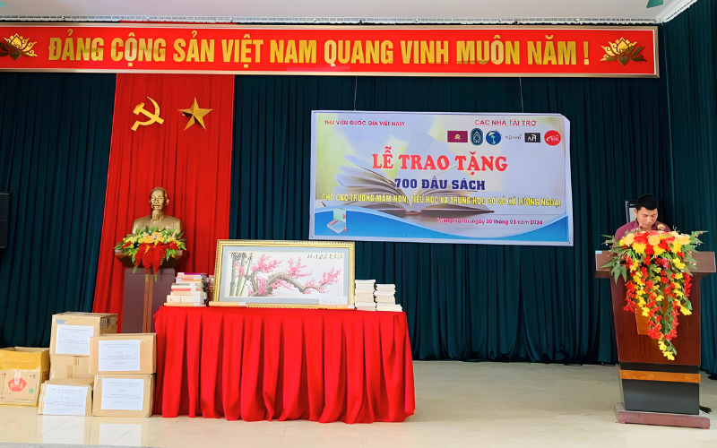 Le président de la commune de Luong Ngoai a pris la parole