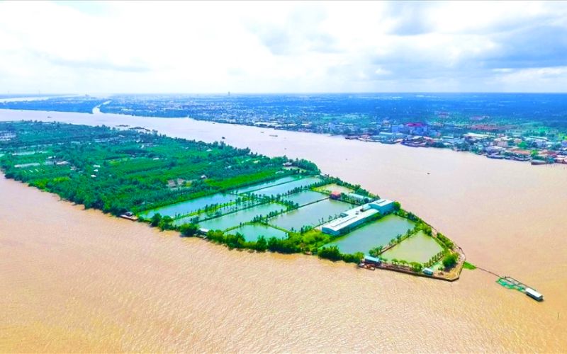 Côn Sơn est un idyllique îlot fluvial situé au cœur du fleuve Hậu, une artère vitale du delta du Mékong