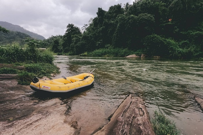 Rafting Kitulgala Sri Lanka voyage