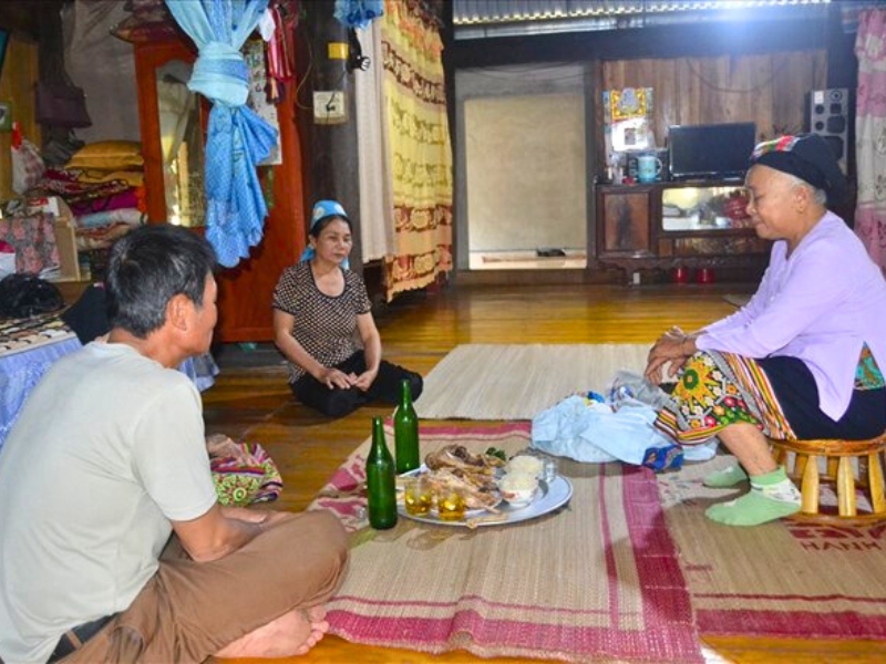 Appel des âmes chez les Thaïs Têt des ethnies minoritaires vietnamiennes